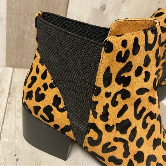 NWB Chinese Laundry Leopard Finn Booties Size 7.5 - Picture 10 of 12